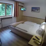 Hotel-garni Seestrand צל-אם-זי