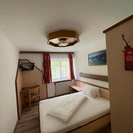 Bed & Breakfast Hotel-garni Seestrand