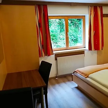 Hotel-garni Seestrand 4* Zell am See