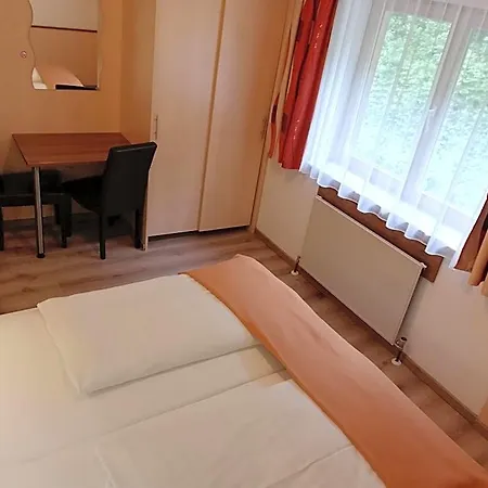 Nocleg ze śniadaniem Hotel-garni Seestrand Zell am See