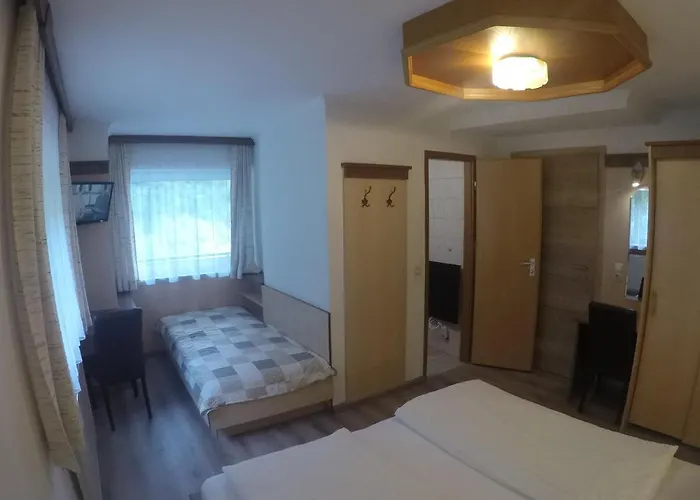 ベッド・アンド・ブレックファスト Hotel-garni Seestrand