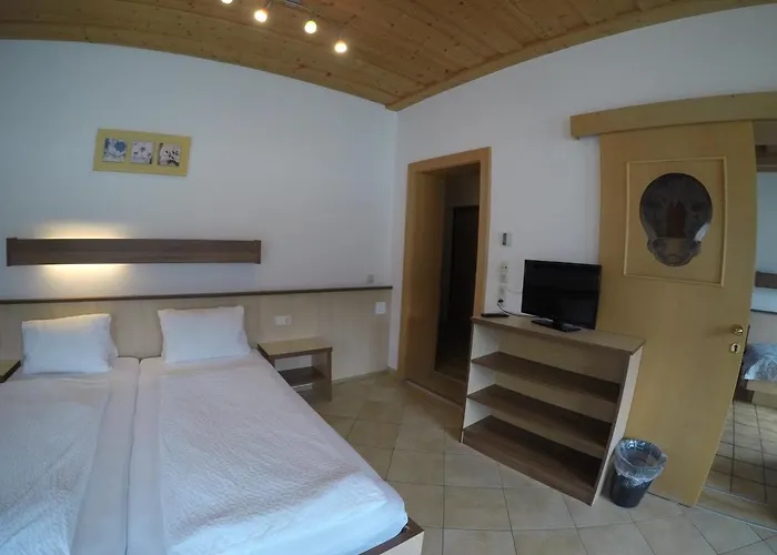 Hotel-garni Seestrand ベッド・アンド・ブレックファスト 4*