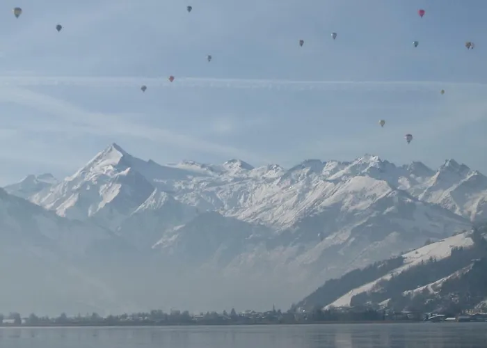 Hotel-garni Seestrand ツェル アム ゼー